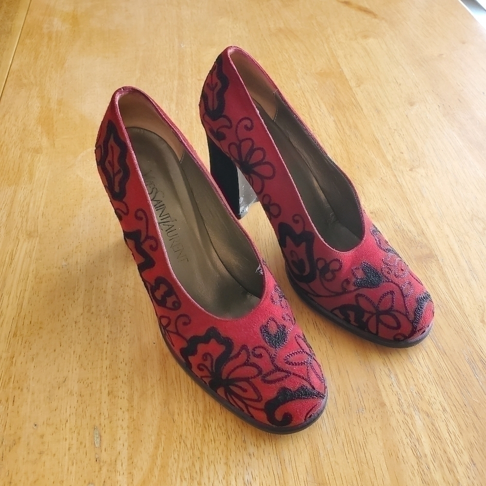 Yves Saint Laurent YSL Vintage Embroidered Block Heels Red and Black 6.5 M